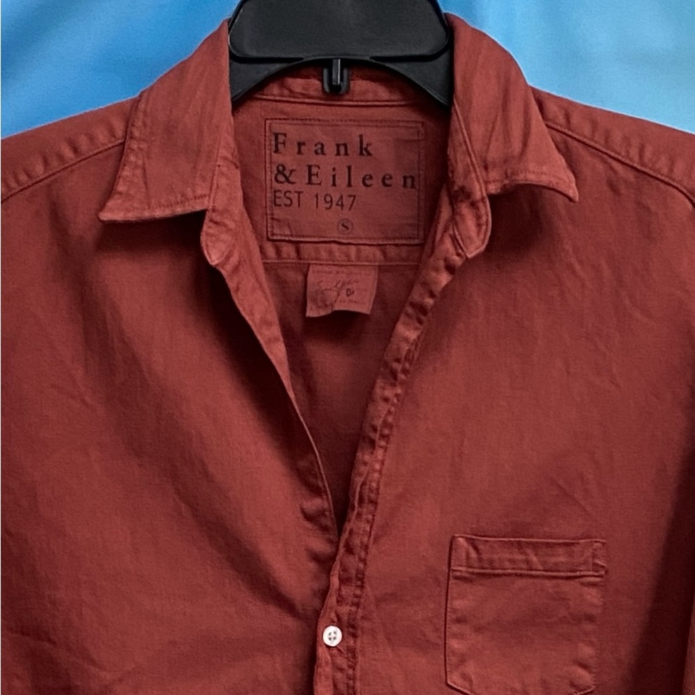 Frank & Eileen Eileen Button-Up Shirt Famous Denim Size: S Rust - Picture 5 of 16